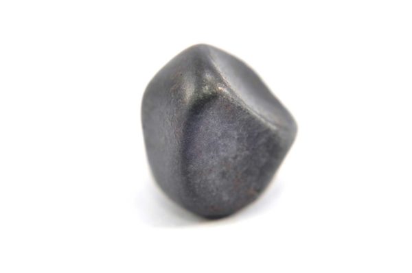 Iron meteorite 11.2 gram macro photography 16