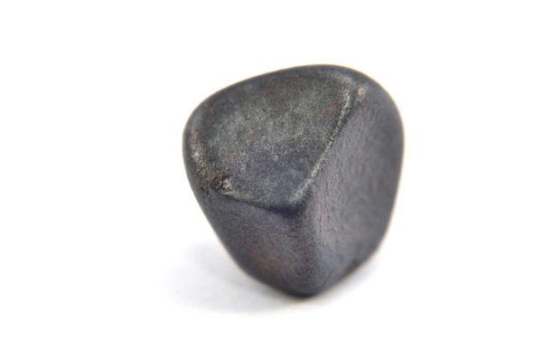 Iron meteorite 11.2 gram macro photography 09