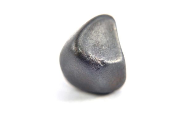 Iron meteorite 11.2 gram macro photography 08