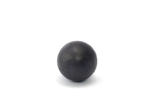 Iron meteorite 18.8 gram wide photography 03