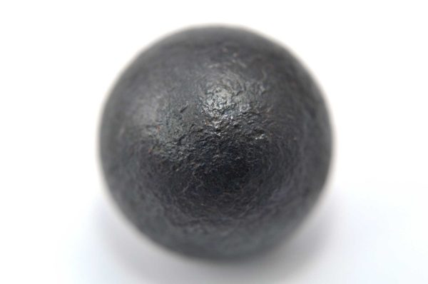 Iron meteorite 18.8 gram macro photography 03